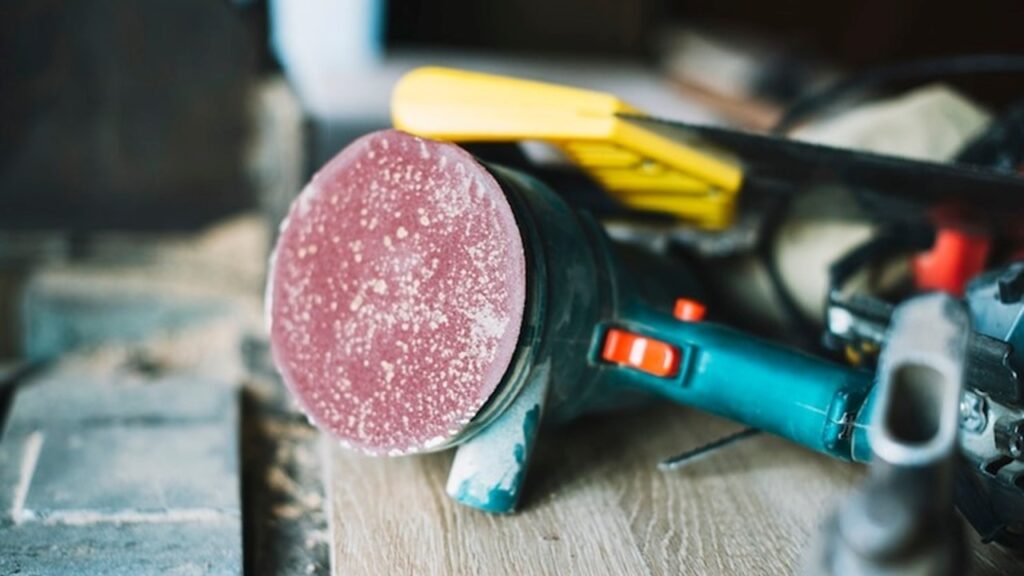 How To Use An Orbital Sander